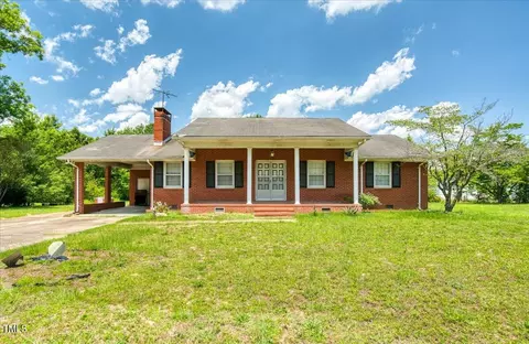 3250 Boykin Bridge Rd, Clinton, NC 28328