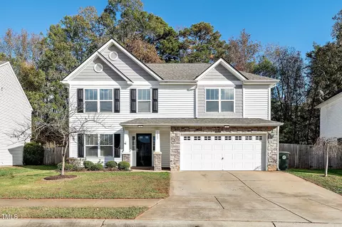 1607 Copper Circle Cir, Mebane, NC 27302
