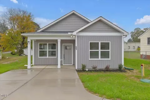 503 W Wake St, Dunn, NC 28334