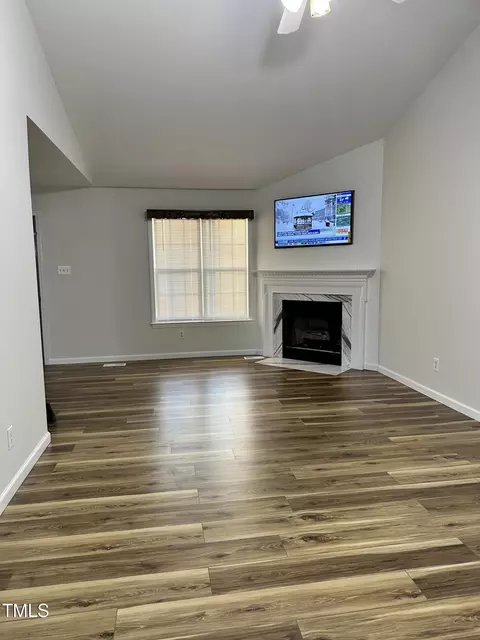 Living - 101 Holly Ranch Ct, Willow Spring, NC 27592 photo 1 of 1