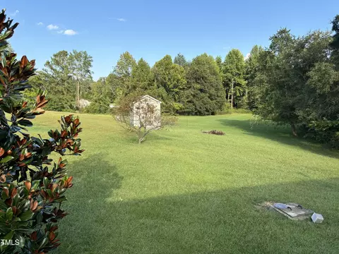 Exterior - 101 Holly Ranch Ct, Willow Spring, NC 27592 photo 2 of 3