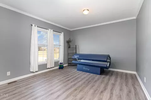 841 Crows Foot Rd, Mount Olive, NC 28365 photo 17
