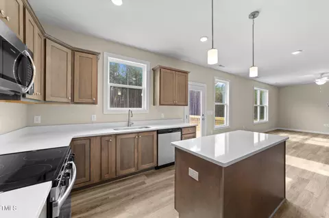 Kitchen - 9133 Phoenix Ct, Middlesex, NC 27557 photo 4 of 4