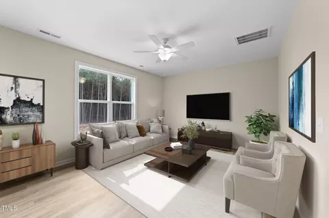 Living - 9133 Phoenix Ct, Middlesex, NC 27557 photo 1 of 2