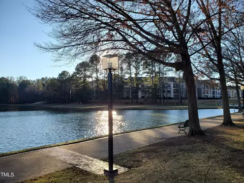 1004 Metropolitan Dr, Durham, NC 27713 photo 25