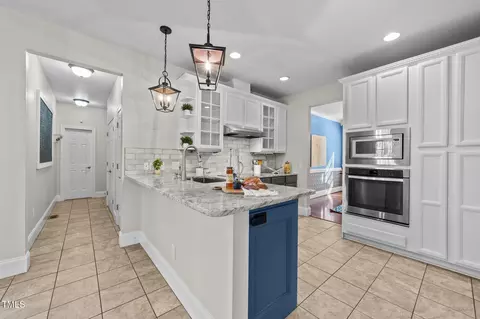 Kitchen - 7061 Landingham Dr, Willow Spring, NC 27592 photo 5 of 6