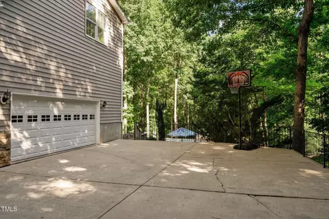 Exterior - 7061 Landingham Dr, Willow Spring, NC 27592 photo 9 of 29