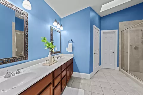 Bath - 7061 Landingham Dr, Willow Spring, NC 27592 photo 1 of 4