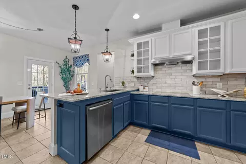 Kitchen - 7061 Landingham Dr, Willow Spring, NC 27592 photo 3 of 6
