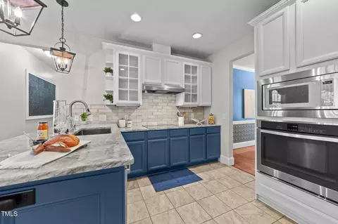 Kitchen - 7061 Landingham Dr, Willow Spring, NC 27592 photo 4 of 6