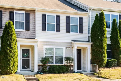 100 Stratford Lakes Dr #306, Durham, NC 27713