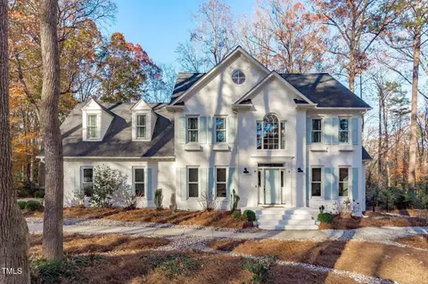 5225 Lake Edge Dr, Holly Springs, NC 27540