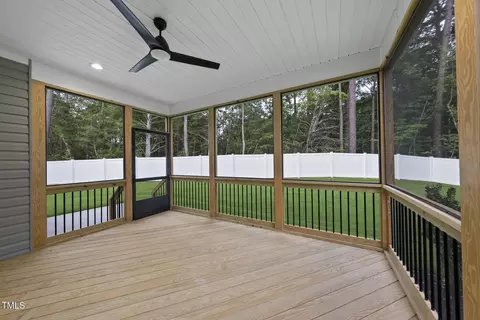 Exterior - 2625 Silver Gate Ct, Wake Forest, NC 27587 photo 2 of 3