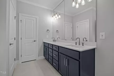 Bath - 2625 Silver Gate Ct, Wake Forest, NC 27587 photo 1 of 4