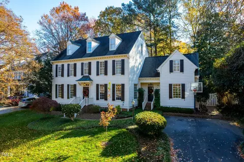1408 Dogwood Ln, Raleigh, NC 27607
