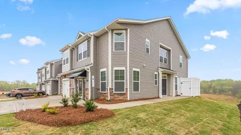 1821 Hinesley Dr, Durham, NC 27703