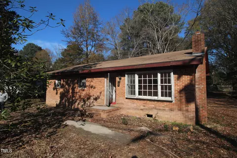 610 Hillsborough Rd, Carrboro, NC 27510
