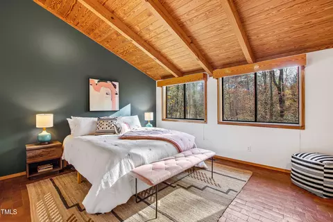 Bedroom - 1503 Valley Run, Durham, NC 27707 photo 1 of 8