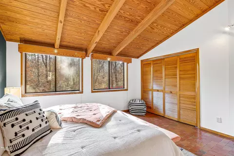 Bedroom - 1503 Valley Run, Durham, NC 27707 photo 2 of 8