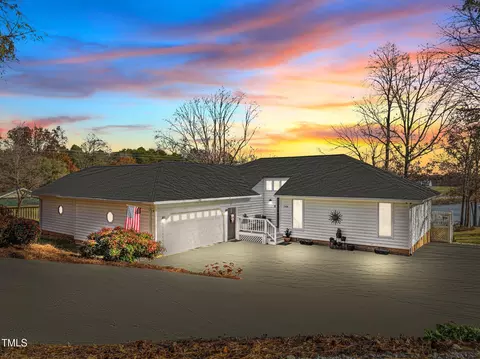 149 St George Ln, Semora, NC 27343