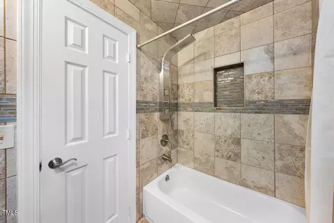 19 Briarfield Ct, Durham, NC 27713 photo 21