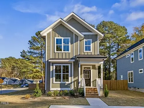 421 Rose Ln, Raleigh, NC 27610