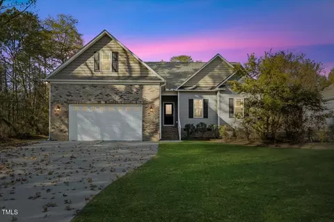 8228 Burgwyn Ln, Willow Spring, NC 27592