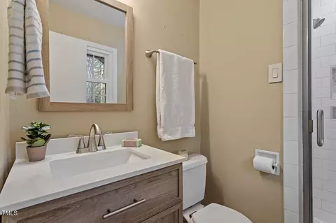 535 E Cornwall Rd, Cary, NC 27511 photo 28