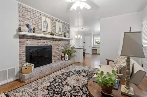 535 E Cornwall Rd, Cary, NC 27511 photo 18