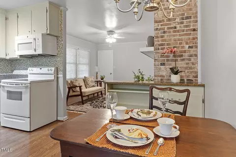 535 E Cornwall Rd, Cary, NC 27511 photo 16