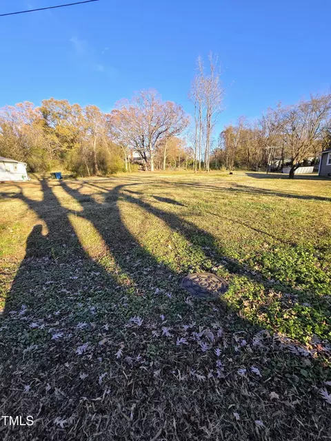 111 Spring St, Durham, NC 27703 photo 3