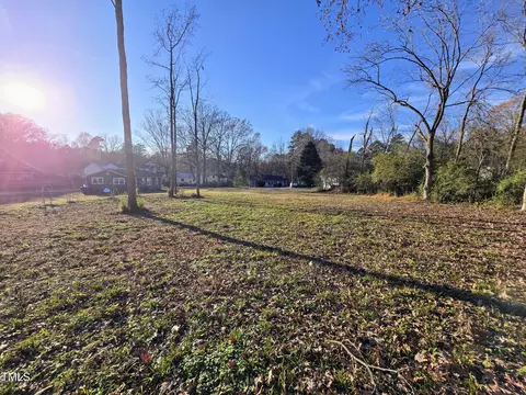 111 Spring St, Durham, NC 27703 photo 2