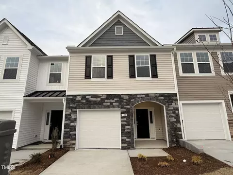305 Whitley Ridge Dr, Clayton, NC 27527