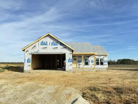 204 Dunbar Hill Dr, Fremont, NC 27830