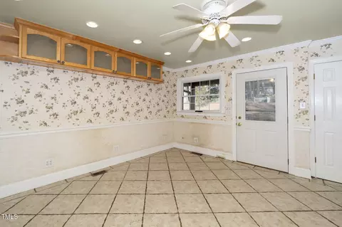 908 Ruby St, Durham, NC 27704 photo 15