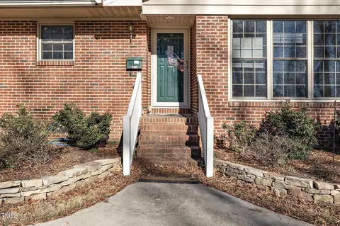 908 Ruby St, Durham, NC 27704 photo 8