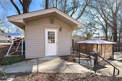 908 Ruby St, Durham, NC 27704 photo 25