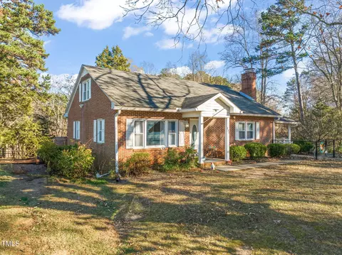 116 Ferry St, Clarksville, VA 23927
