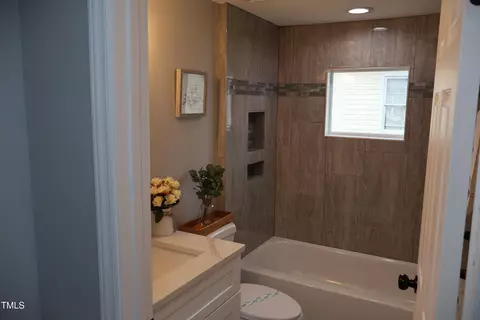 217 E Lawson St, Durham, NC 27707 photo 8