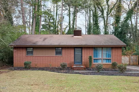 2946 Glenridge Dr, Raleigh, NC 27604