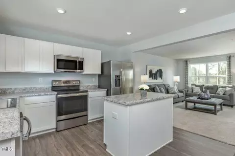 125 Sunny Acres Rd, Raleigh, NC 27603