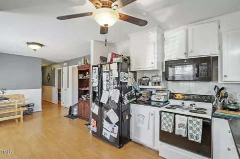 400 Crestview Dr, Durham, NC 27712 photo 11