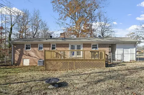400 Crestview Dr, Durham, NC 27712 photo 24