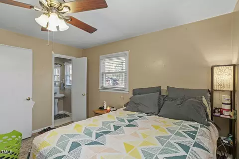 400 Crestview Dr, Durham, NC 27712 photo 14