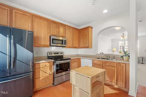 Kitchen - 3539 Sugar Tree Pl, Durham, NC 27713 photo 3 of 5