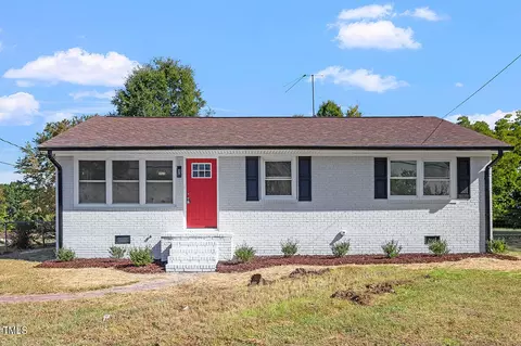619 Lincoln St, Burlington, NC 27217