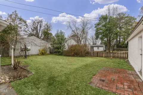 Exterior - 507 E Davis St, Smithfield, NC 27577 photo 8 of 9