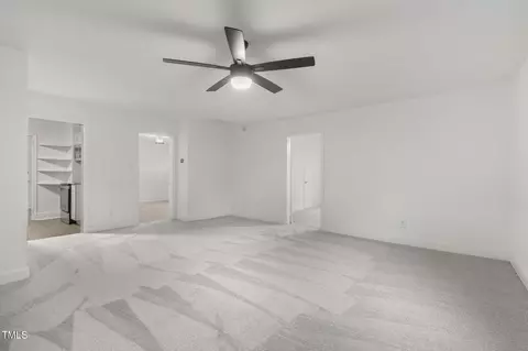 Living - 507 E Davis St, Smithfield, NC 27577 photo 2 of 2
