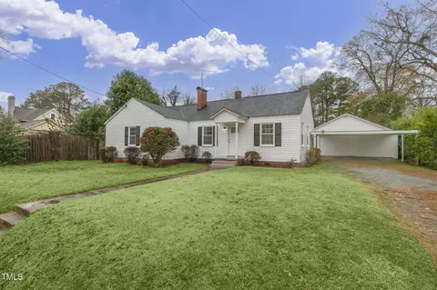 Exterior - 507 E Davis St, Smithfield, NC 27577 photo 1 of 9