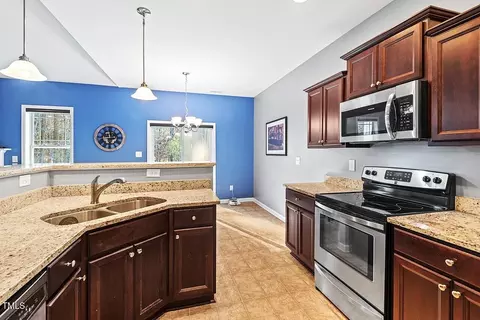 320 Coachmans Trl, Stem, NC 27581 photo 7